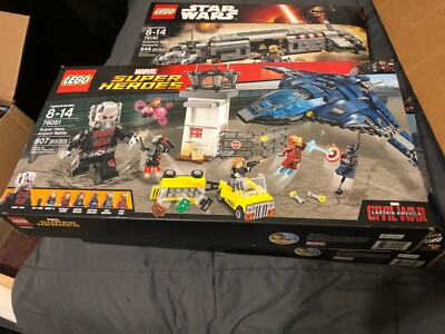 Lego Marvel Super Hero Airport Battle (76051) 673419250429