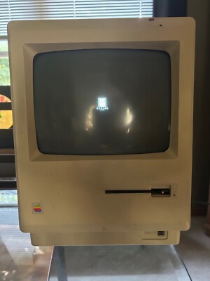Vintage Macintosh Plus 1MB Apple Computer Model M0001A Works Free