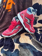 Size 10 - Reebok Twilight Zone Pump 