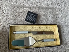 SIMPLYDESIGNZ MODERN METALS Dessert Serving Set  NEW  Two piece set