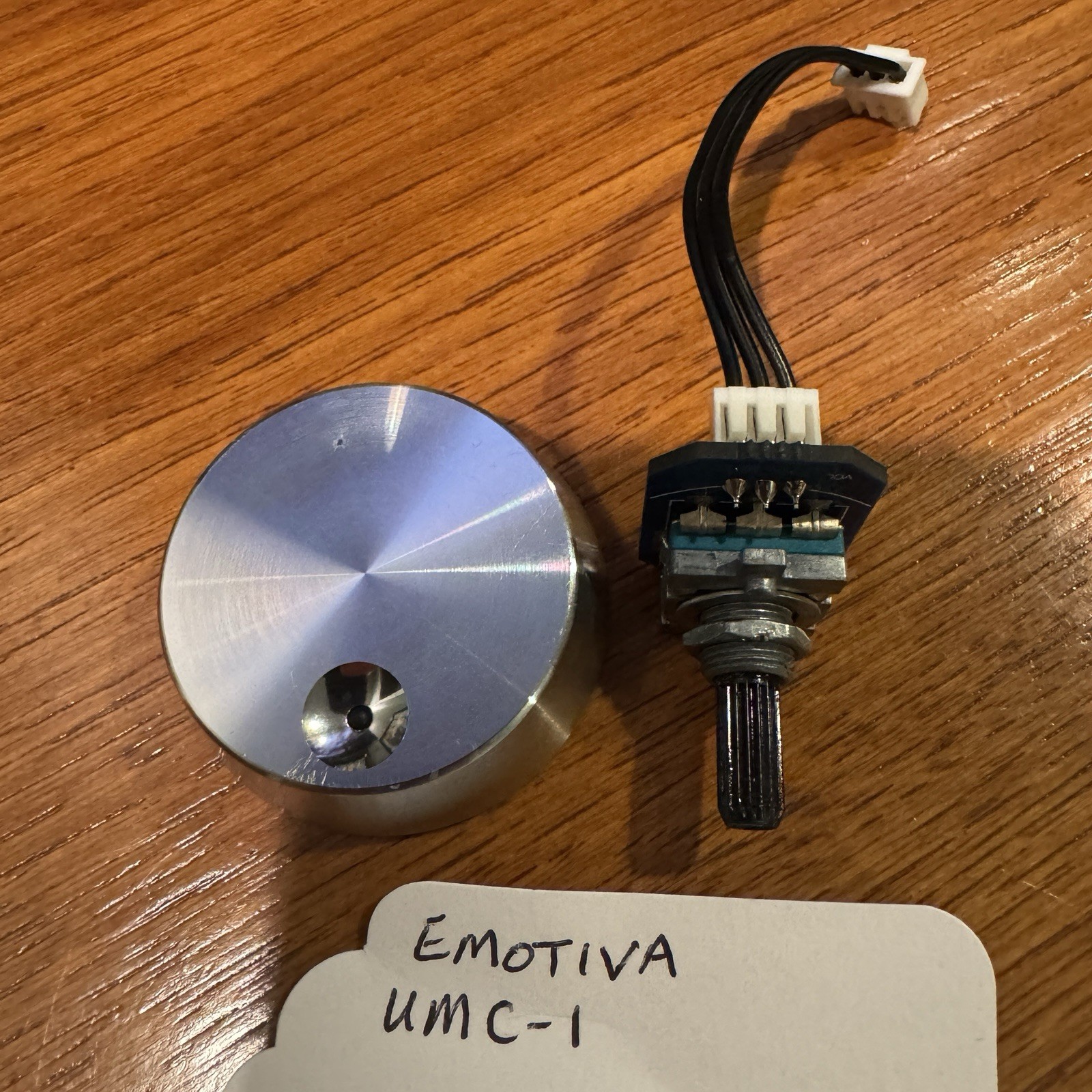EMOTIVA UMC-1 ORIGINAL VOLUME CONTROL AND KNOB