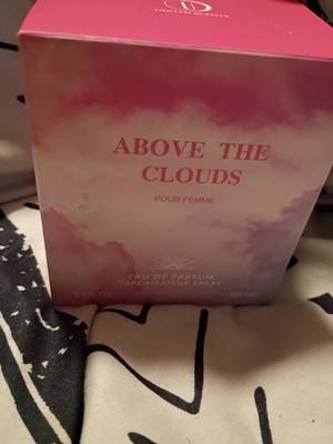 United Scents Above the Clouds Eau de Parfum Spray 3.4 fl oz Wild Berries Vanil 