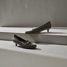 Prada Vintage Black Kitten Heel Leather Loafer Size 38