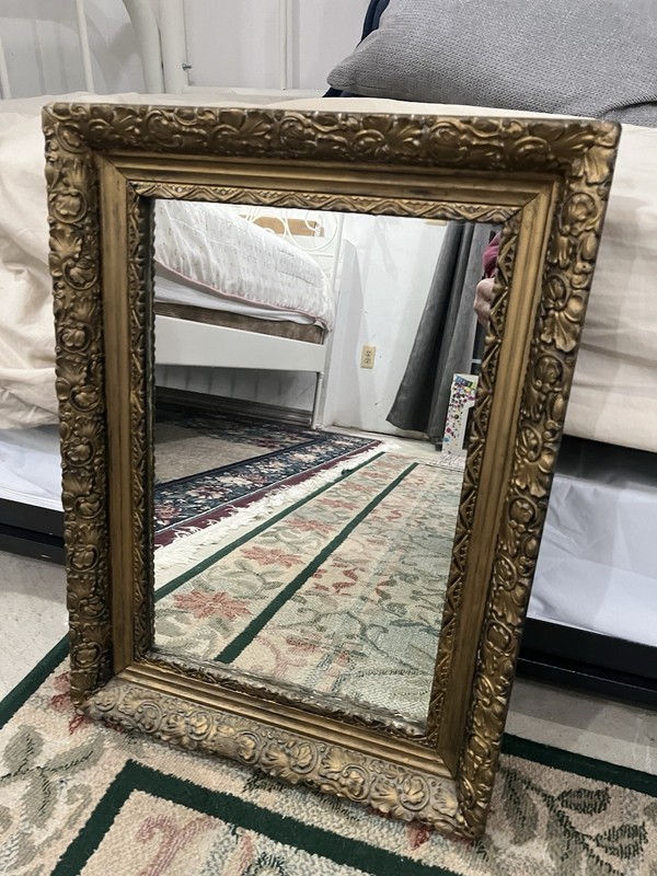 Antique / Vintage Mirror Frame Ornate Floral ??????