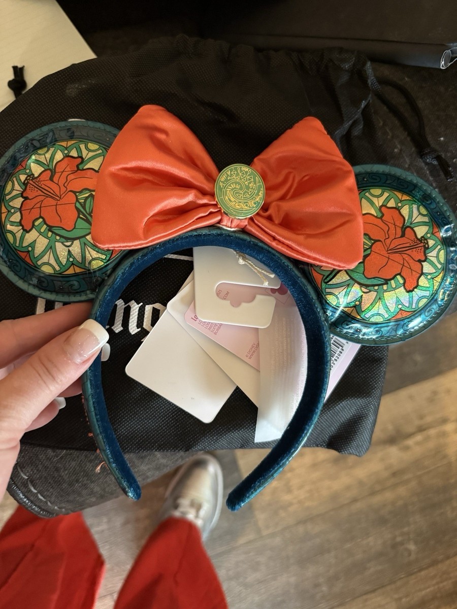 NWT SOLD OUT Loungefly Moana Stained Glass Ear Headband With  display picture 1