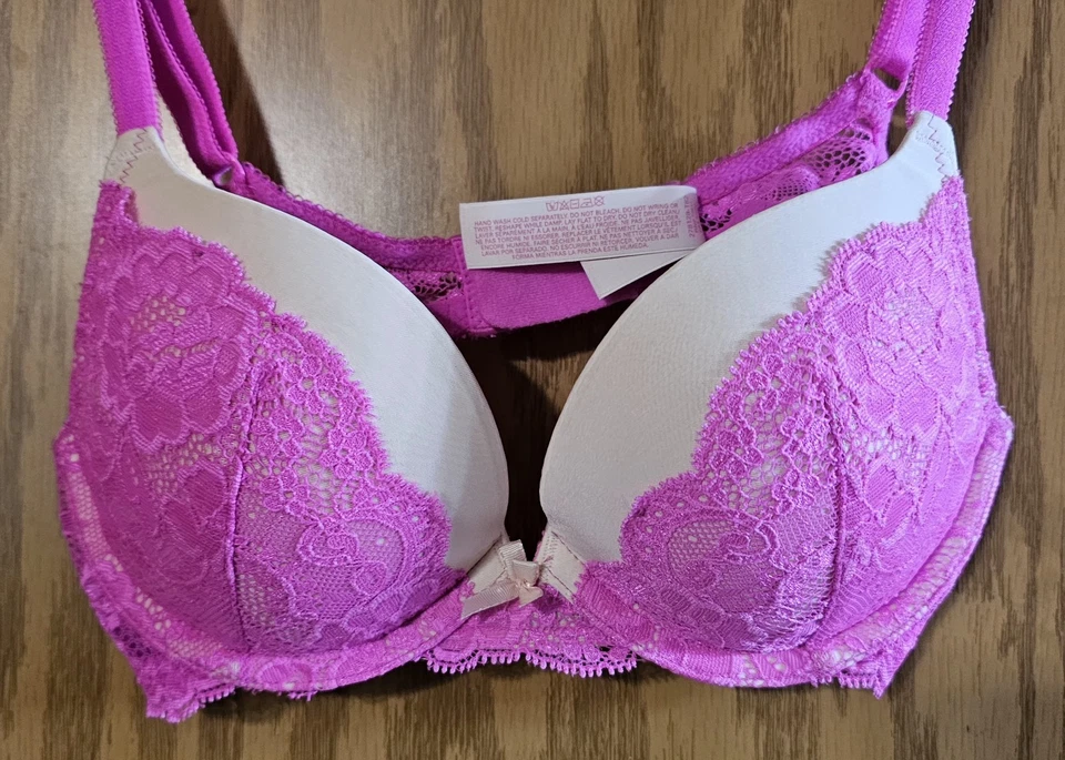 Sujetador push-up Victoria’s Secret Dream Angels 32B – Copas nude superpuestas de encaje rosa Foto 3 de 4