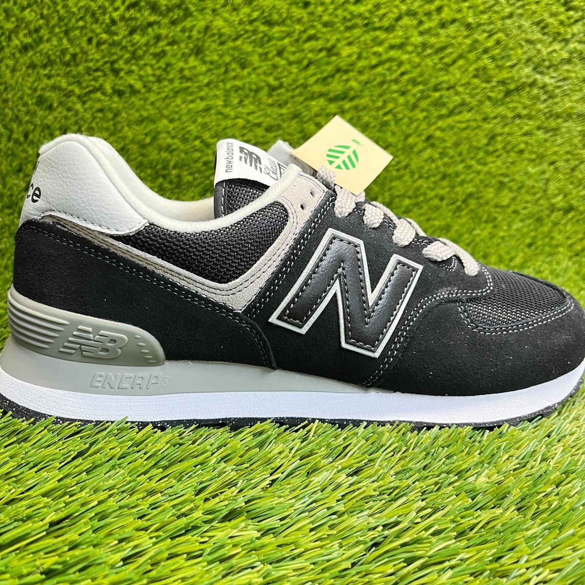New Balance 574 Classic Mens Size 8 Black Gray Athletic  display picture 2