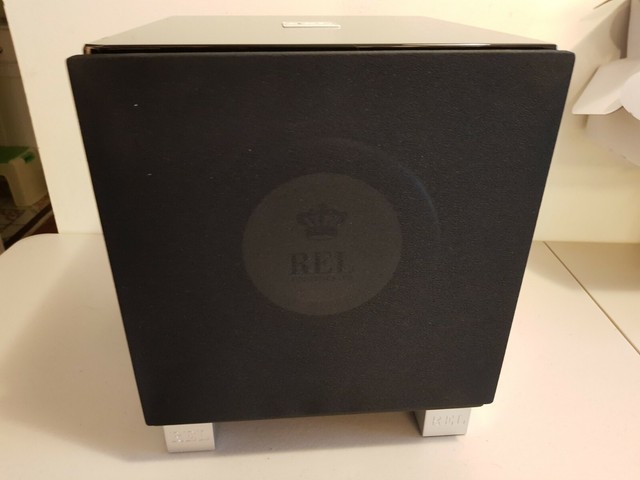 200w Powered Subwoofer 5714717 