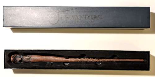 Wizarding World of Harry Potter Alder 4 Ollivander's Interactive Wand - Picture 2 of 6