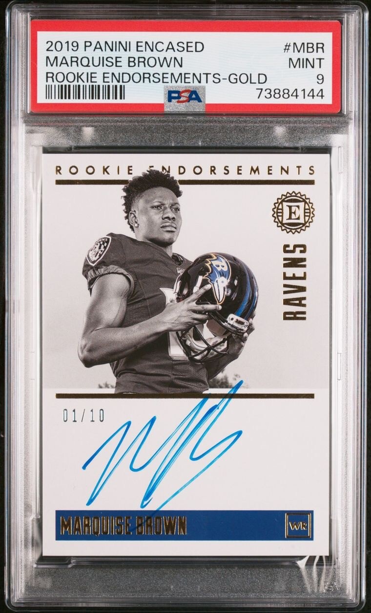 Marquise Brown Panini Encased Rookie Endorsements #MBR Gold