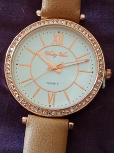 designer smartwatch womens