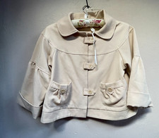 BCBGirls Size Medium Button Front 3/4 Sleeve Cropped Blazer Jacket Cream Pockets