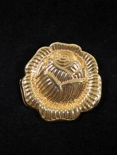 Vintage Gold Tone Rose Flower Round Scarf Clip