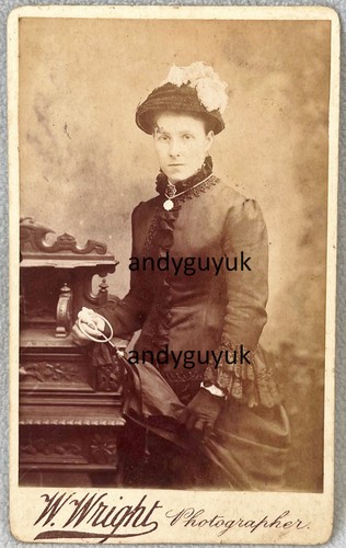 CDV DAME IN MOTORHAUBE HÄLT SONNENSCHIRM ANTIK FOTO MODE WRIGHT LONDON HANDSCHUHE