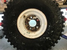 5 borchie/pneumatico 21x11-8 X Smithco 17-001 super rake trike/Kubota £40+IVA