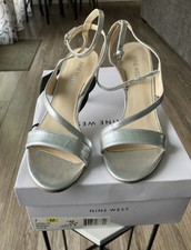 Nine West Silver 3.5 Inch Heels With Ankle Strap Leather Size 7 New In Box