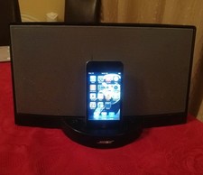 Bose Sound Dock With Remote & iPod 8GB Working Please Read Full Description