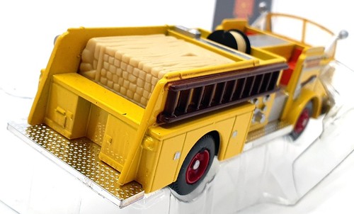 Corgi 10cm Long Fire Truck CS90044 - American Le France 900 Conschocken PA - Picture 2 of 4