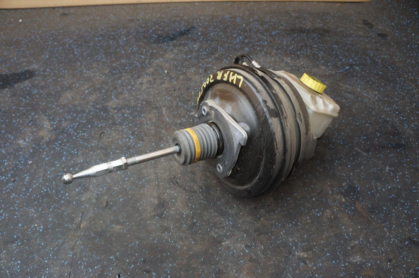 Power Brake Booster Master Cylinder Assembly OEM Audi R8 2008-15; A8 2003-2010