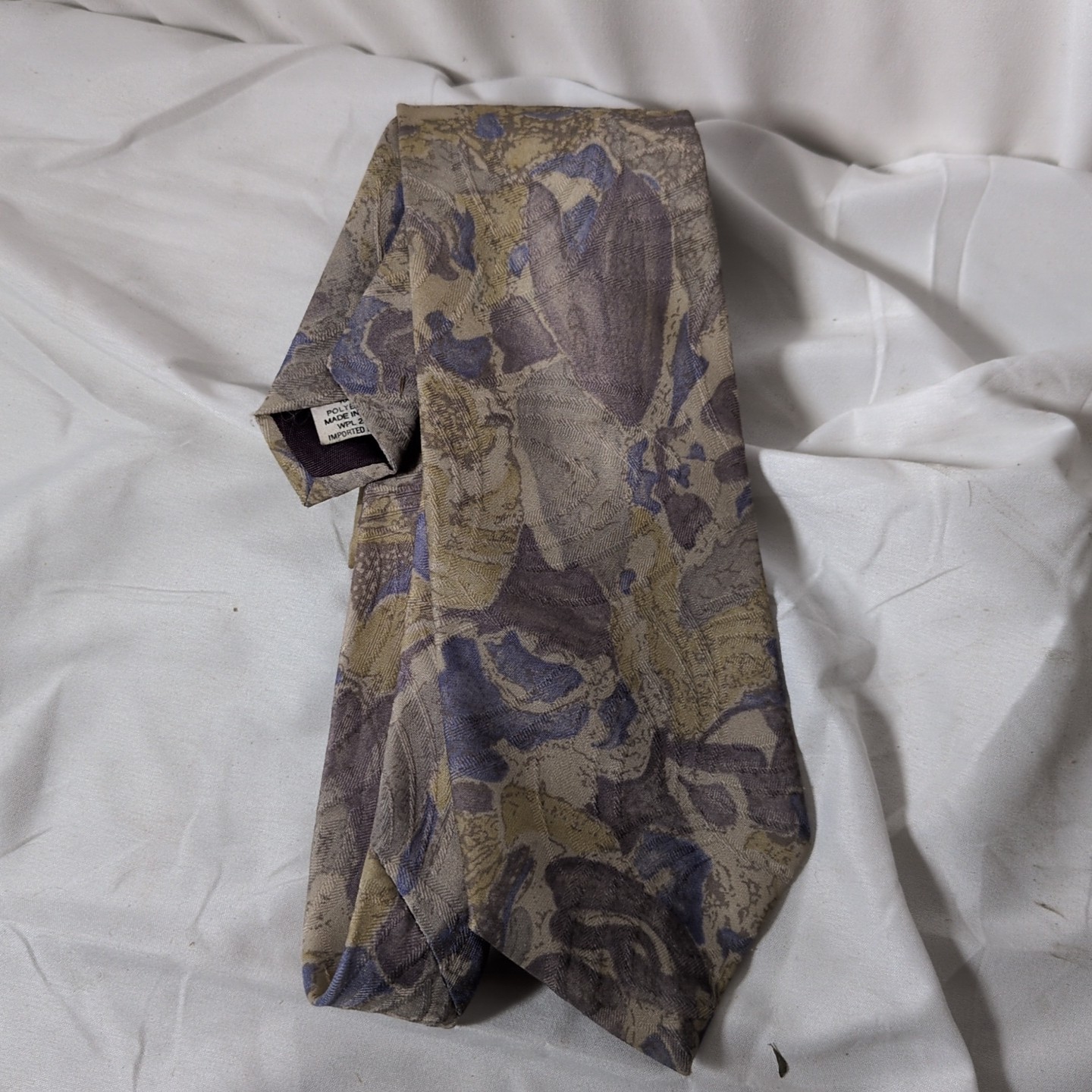 Bugle Boy Tie Abstract Pattern Multicolor Polyest… - image 1