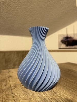 Neu & Handgemacht! 3D-Druck Vase im Twisted Spiral Design   Hellblau