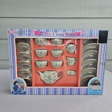 VTG Fishel 22 Pc. China Ware Child Tea Party Set Toy White Pink Floral