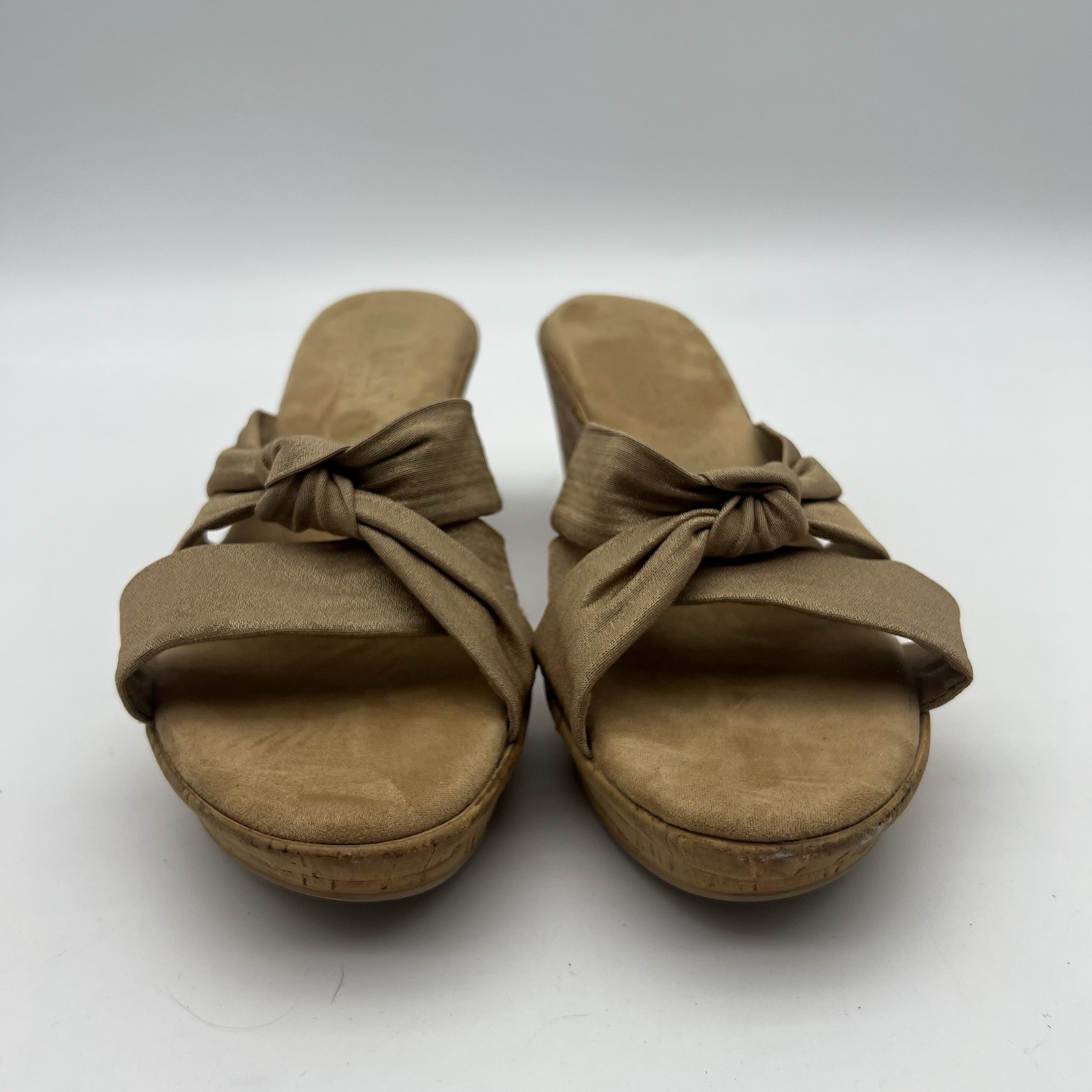 Italian Shoemakers Women's Wedge Sandals Tan Size 8.5