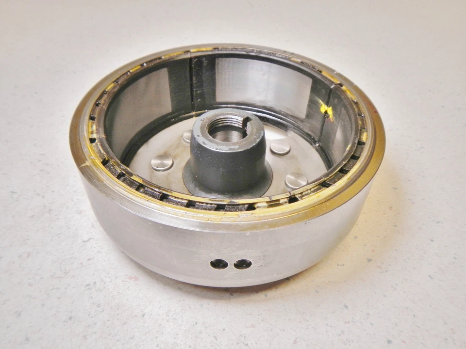 Volante de rotor magnético 79 Honda XL250S XL250 XL 250 S 250S - Imagem 2 de 4