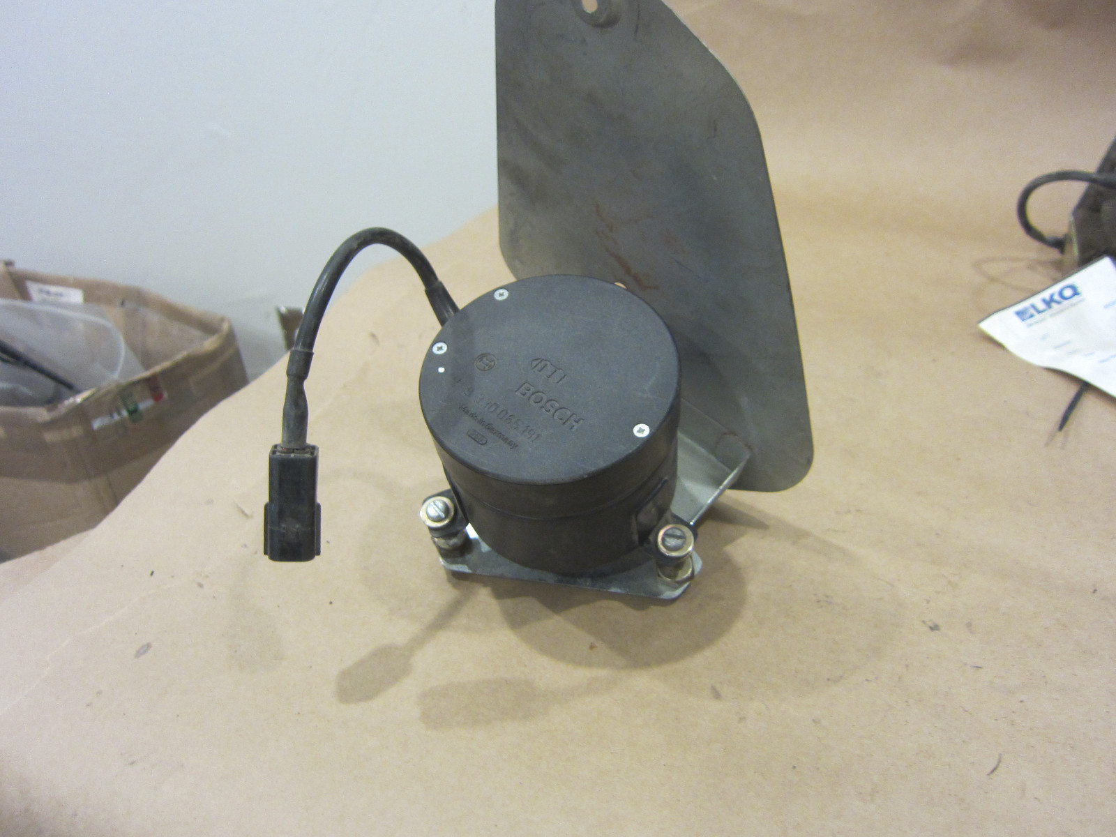 Ferrari 550. Complete Anti-Lift Sensor. Part# 180318