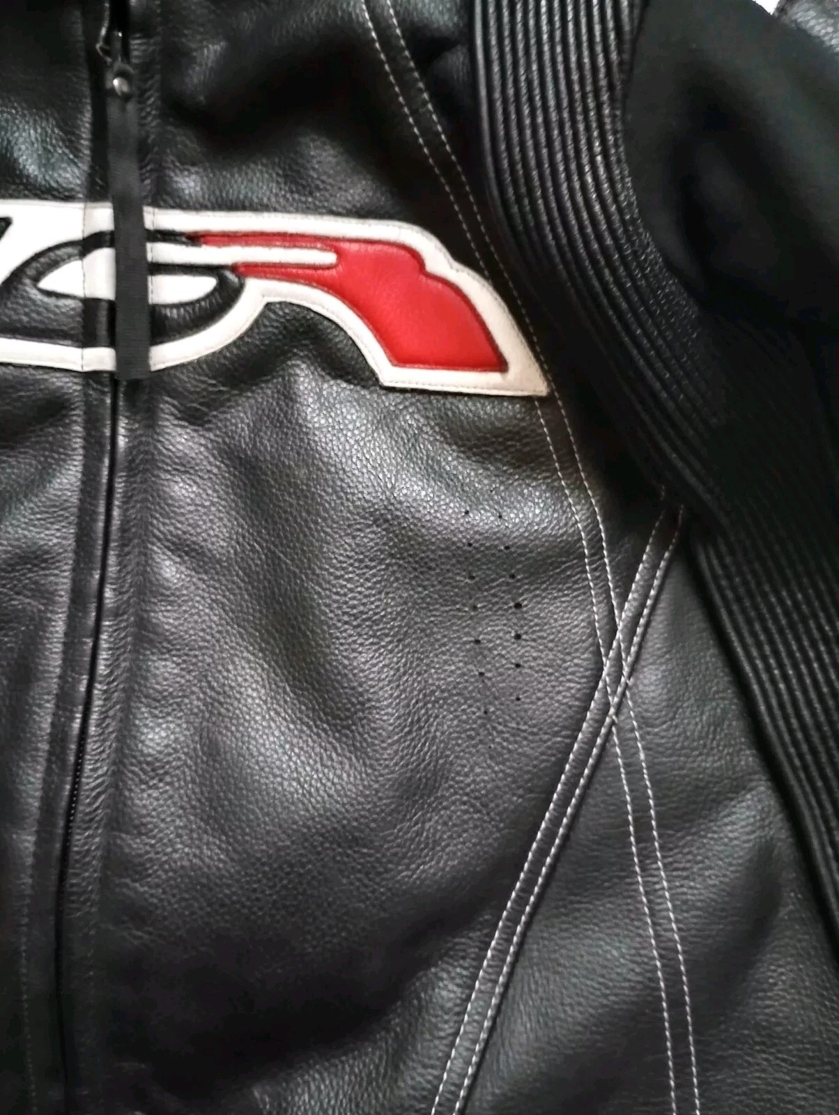 Picture 4 of 14