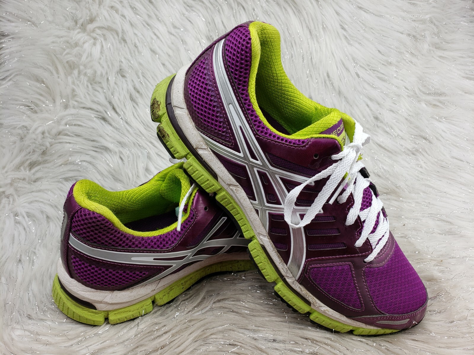ASICS GELNEO33-2 Running Shoes in Purple & Yellow – Size 10 / 42