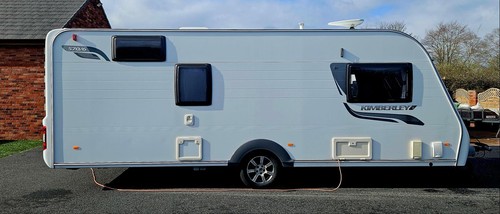 Coachman Amara 570/6 - Spacious 6 Berth Family Caravan PX? UK Del - Picture 3 of 20