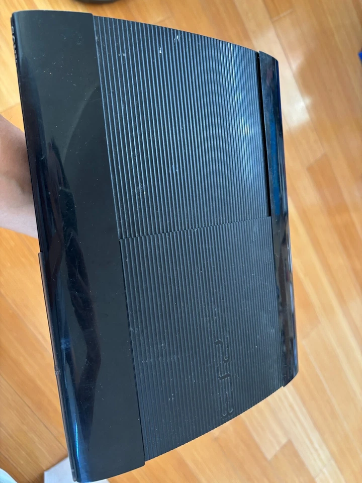 Playstation PS3 slim console 500GB Bare Console (works but missing side cover)