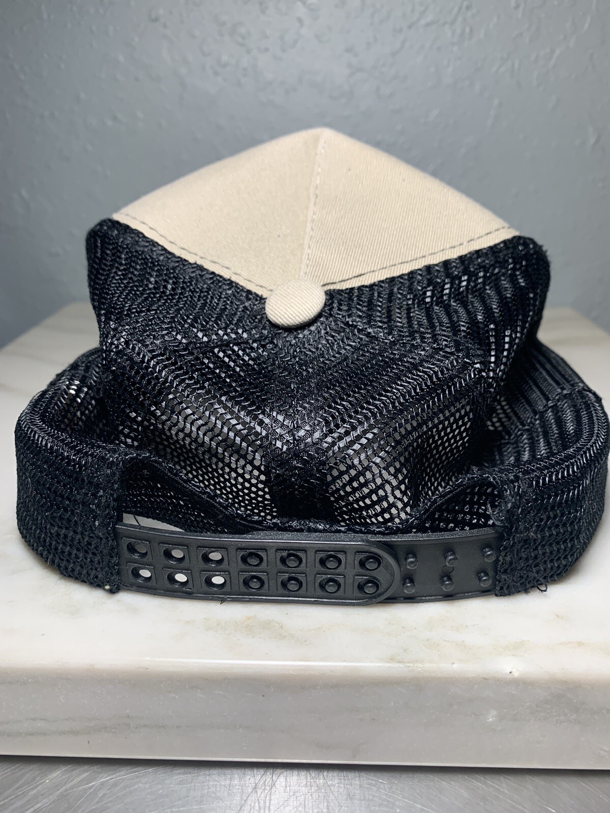 Tiger Patch Beige & Black Adjustable Snapback Mes… - image 9