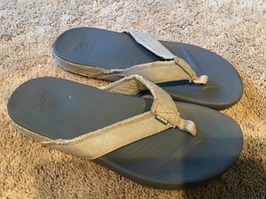 santa cruz mens flip flops