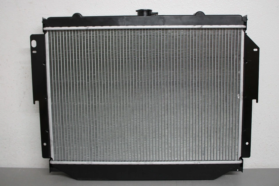 1994 2003 DODGE RAM VAN 1500 FRONT RADIATOR Foto 2 de 4