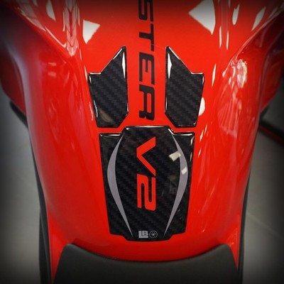 Motorrad Tankpad Aufkleber Resin 3D kompatibel mit Ducati Monster V2 2026