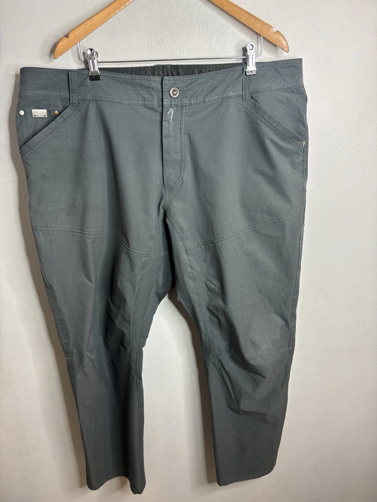 Kuhl Pants Mens 42x30 Gray Silencr Softshell Hike Tech Outdoor 5166