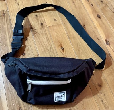 Herschel Supply Co Waist Belt Bag/Fanny Pack Crosshatch Two Pockets Black NWOT