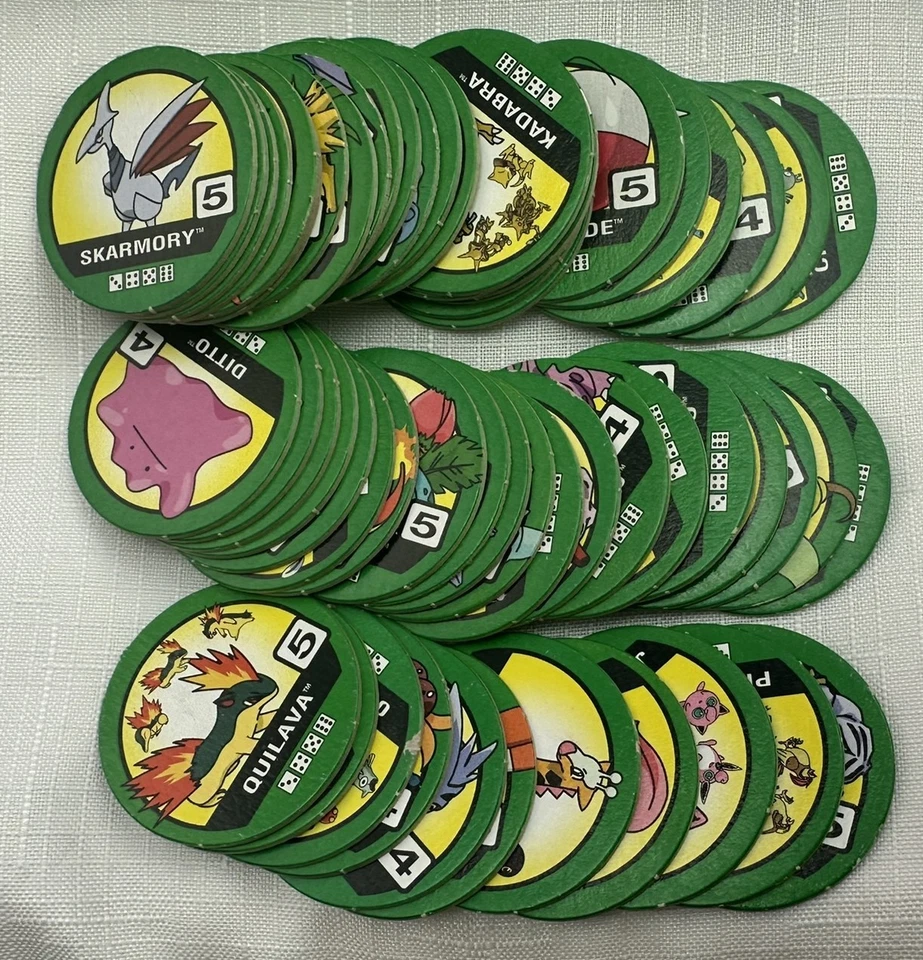 Juego Pokemon Master Trainer 2001 de Milton Bradley casi completo buen estado Foto 4 de 4