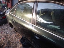 Porte arrière et accessoires Fiat 132