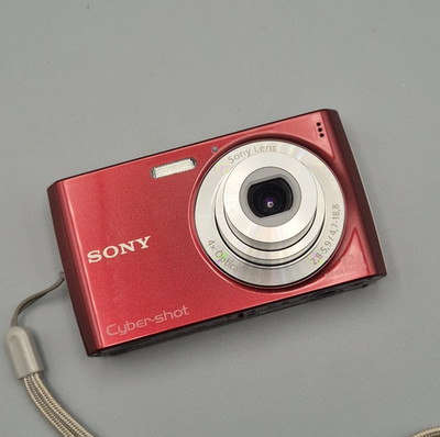 Sony Cybershot DSC-W510 rote Digitalkamera + Ladegerät, verpackt / funktionsfähig A+