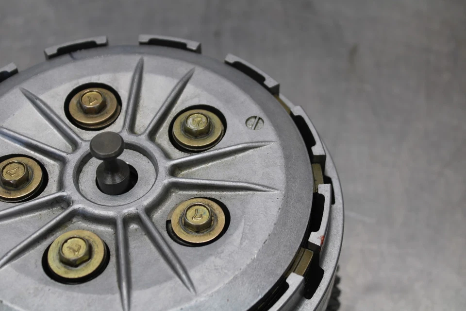 05 TRIUMPH ROCKET III 完整 CLUTCH W PLATES 篮球集线器 BB186 — 第 3/4 张图片