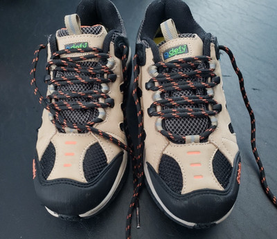 GDEFY Gravity Defyer Radius Waterproof Hiking Shoes Womens 7.5 Plantar Fasciitis