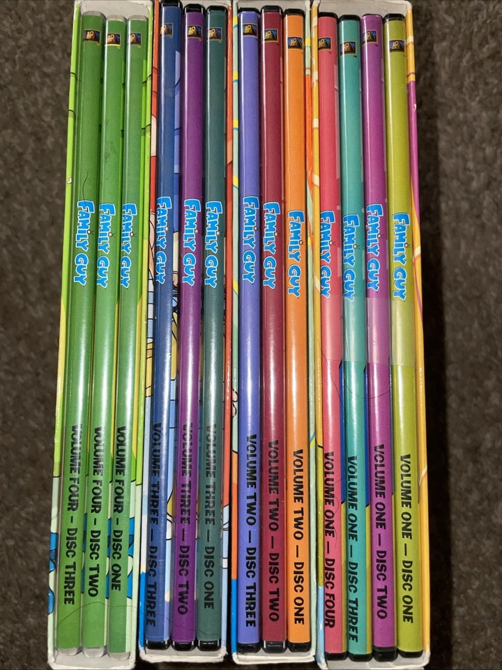Family guy dvds - Image 4 of 4