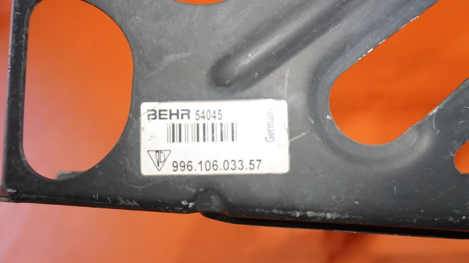 SOPORTE RADIADOR SOPORTE PORSCHE BOXSTER CARRERA 1999 2000 2001 2002 2003 2004 Foto 3 de 4