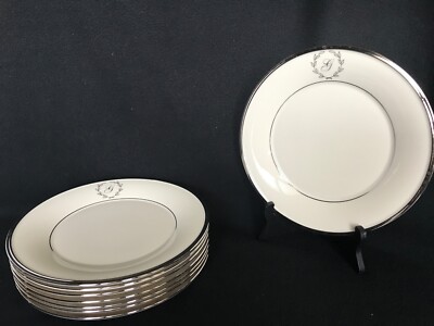 Lenox Monogrammed ''G'' Solitaire Ivory Platinum Salad Dessert Accent Plates (8)