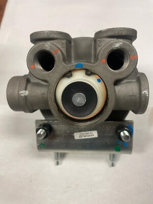 Bendix 4184954C91 IH K202633 ATR-6 Relay Valve, 5.5 PSI | eBay