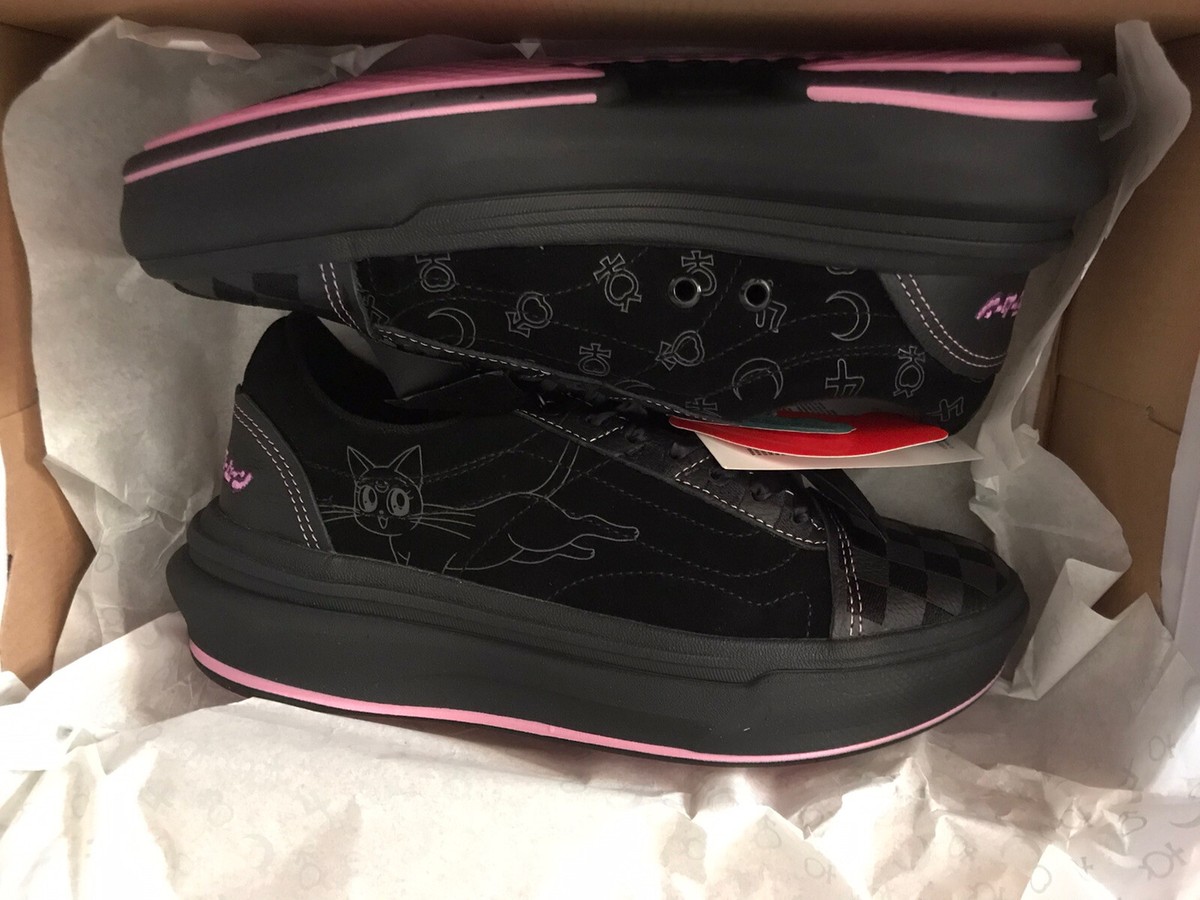 VANS × セーラームーン Old Skool 27cm USED VANS × セーラームーン Old Skool 27cm USED - メルカリ