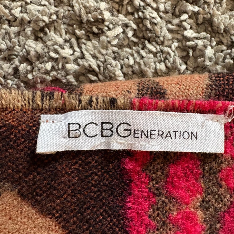 "Mantón bufanda colorido estampado animal BCBGeneration 28""x80""" Foto 3 de 3